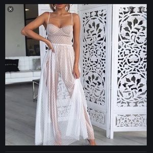 NWT White Fox Totally Banging White Maxi Dress